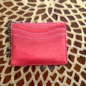 HOBO brand card holder. 6 card slots plus inside pocket. Chain with clip inside